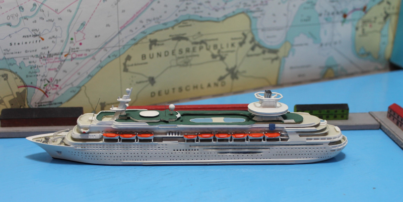 Kreuzfahrtschiff "Sovereign of the Seas" (1 St.) N 1987 Mercator bzw. Nachfolger Skytrex M 923